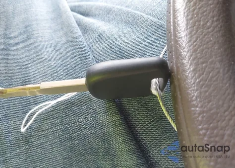 2005 Honda Accord 2.4 Lx из США, поврежденный, VIN 1HGCM564X5A085926